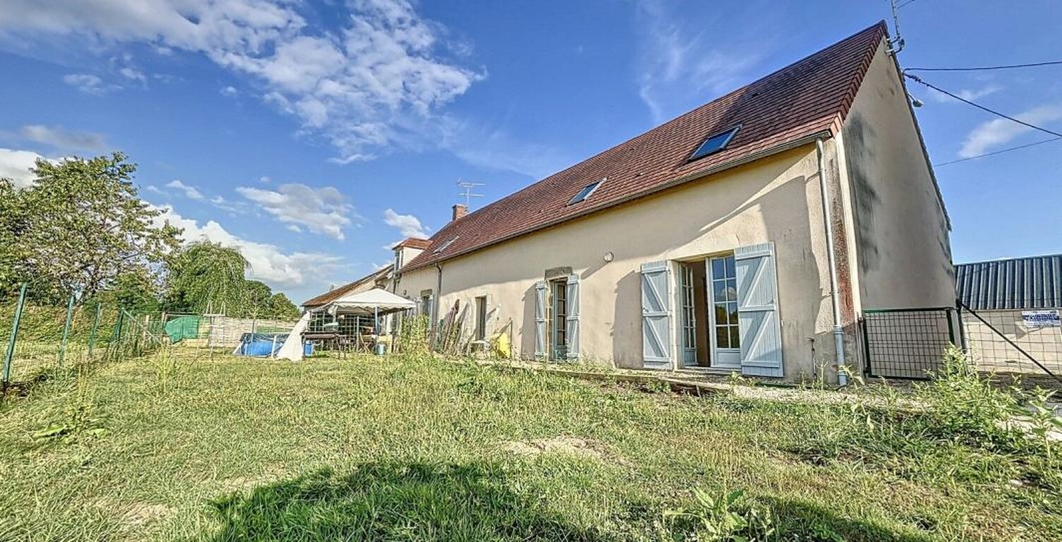 Ensemble de 2 maisons À Vendre — photo 1