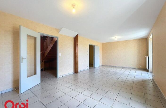 Ensemble de 2 maisons À Vendre — photo 3