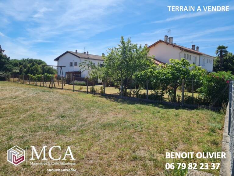 Terrain à bâtir à Royan (17200) — photo 1