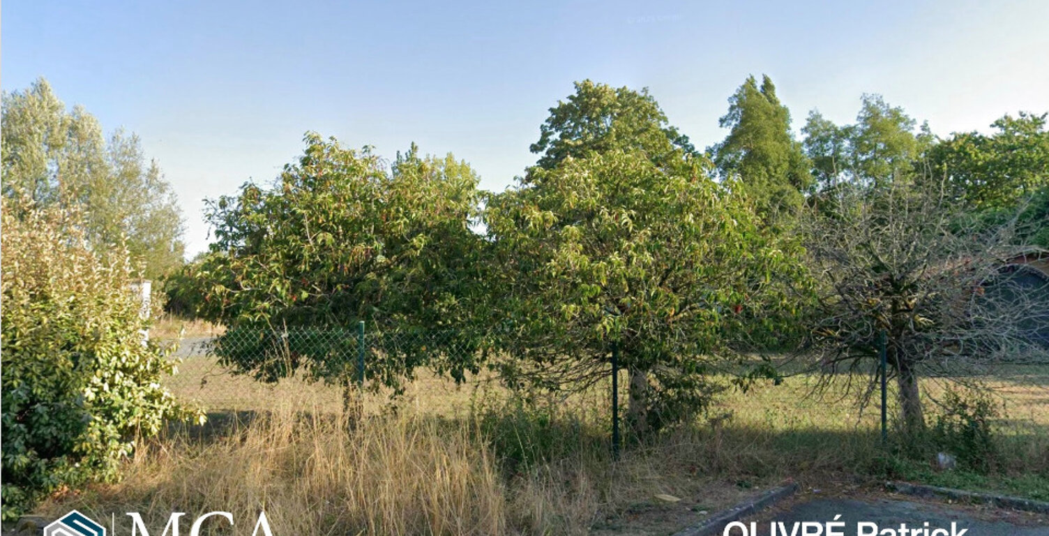 Terrain à bâtir à Périgny (17180) — photo 1