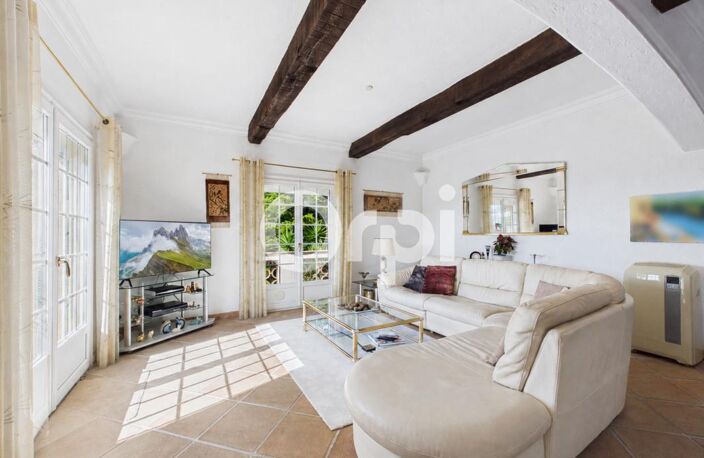 BEAUX VOLUMES - DOUBLE GARAGE 60m²  - VUE MER - AU CALME - POTENTIEL — photo 5