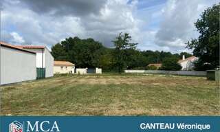 Terrain  613 m² à vendre à Breuillet (17920)