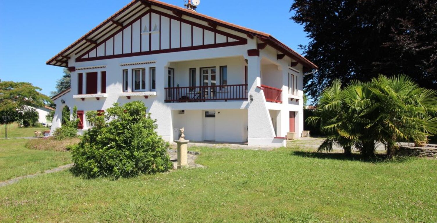 Maison à vendre 10 pièces BORDES (64) — photo 1