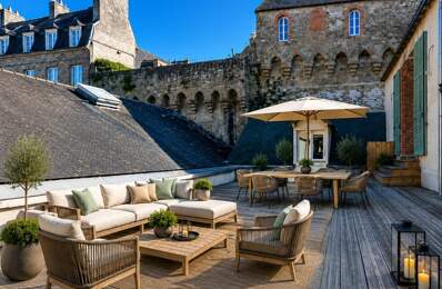 Maison de ville au pied des remparts  - 170m2 - plein centre - VANNES — photo du bien