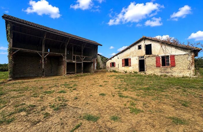 Maison à rénover avec dépendances et 16 870m2 de terrain Proche de AIRE SUR L'ADOUR (40) — photo 3