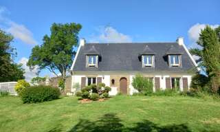 Maison 10 Pièces 200 m² à vendre à Montigné-le-Brillant (53970)