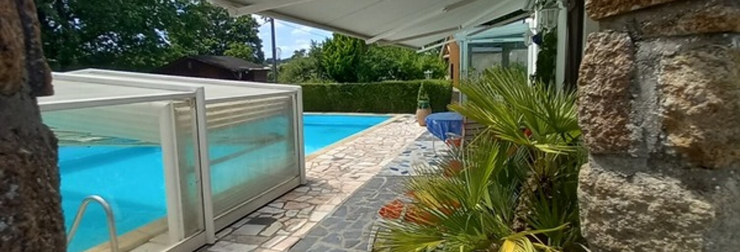 Maison 10 Pièces 200 m² à vendre à Montigné-le-Brillant (53970)