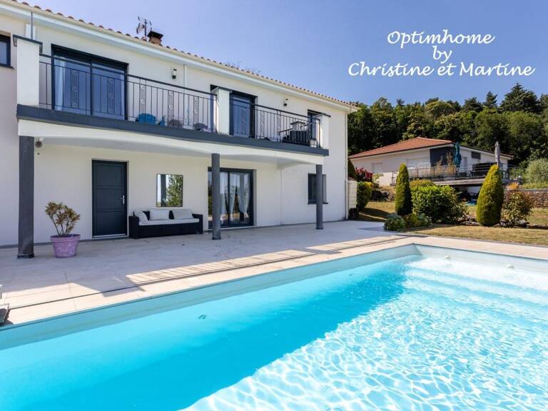 ORCINES : MAISON CONTEMPORAINE AVEC PISCINE – 192 M² – 4 CHAMBRES – TERRAIN 715 m² — photo 1