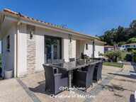 ORCINES : MAISON CONTEMPORAINE AVEC PISCINE – 192 M² – 4 CHAMBRES – TERRAIN 715 m² — photo 2