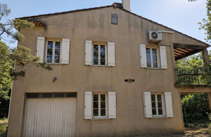 AIX Sud - Cabriès - Vente Grande Villa T4 de 200 M2 plein sud, à rénover, sur 1900M2 de terrain, emplacement de premier choix au calme et sans vis à vis — photo 4