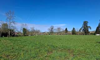 Terrain  2089 m² à vendre à Sauveterre-de-Béarn (64390)