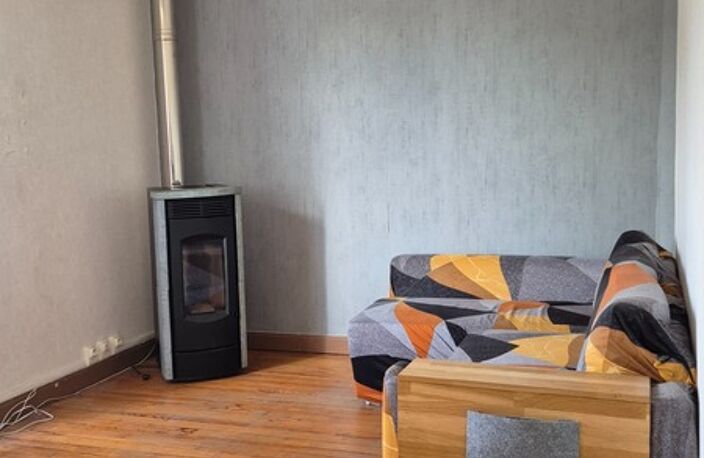 Maison à vendre 5 pièces VERTAIZON (63) — photo 3