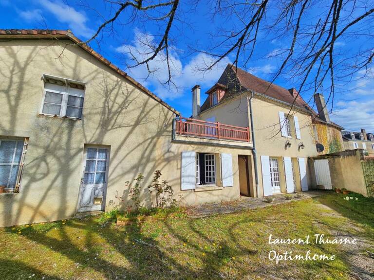 Maison 7p 185 m² avec entrepôt et dépendances — photo 1