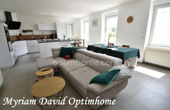 Maison de caractère de 166 m² – 3-4 chambres – Campagne de Plouguernevel — photo 2