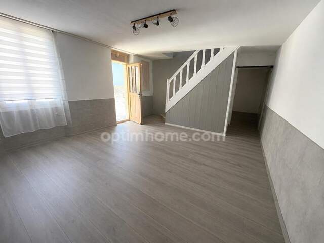 MAISON EN PIERRE  210 M2 AVEC POTENTIEL — photo du bien