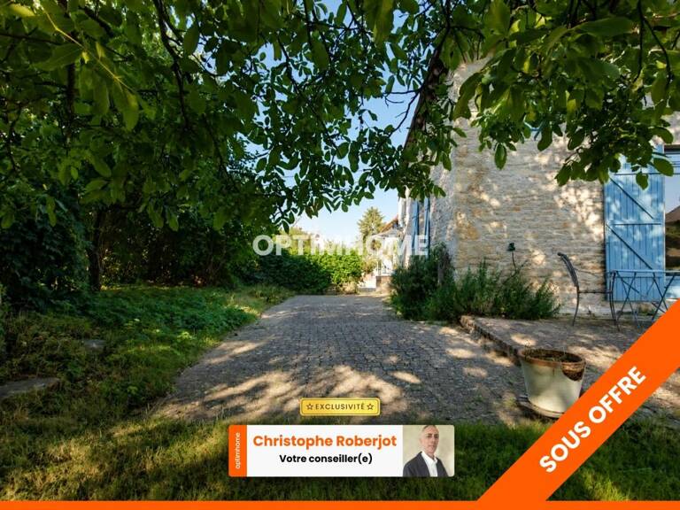 Maison Familiale ATYPIQUE en pierres située entre Chalon sur Saône et Beaune dans un havre de paix de 1700m2 et plus — photo 1