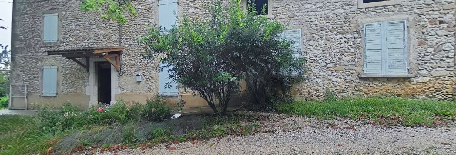 Maison 5 Pièces 141 m² à louer à Rochefort-Samson (26300)
