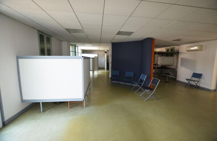 A vendre en exclusivité sur Auch (32): local commercial ou professionnel de 160m² avec place de stationnement privée — photo 3