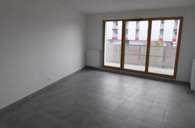 T2 BEGLES — photo du bien
