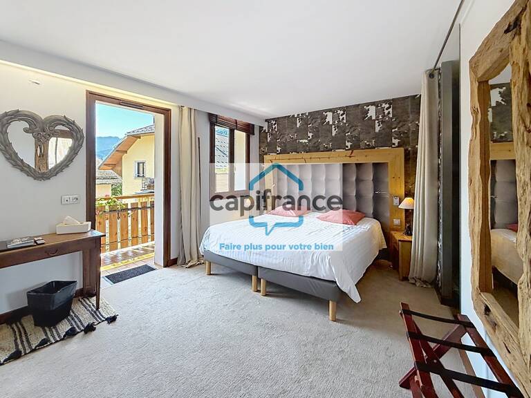 Fonds de commerce + Murs d’un Hôtel*** Restaurant à vendre LE CHATELARD (73) — photo 1
