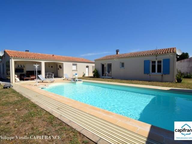 Maison à vendre 6 pièces 145m2 SAINT PIERRE D'OLERON (17) 540 000 € — photo du bien