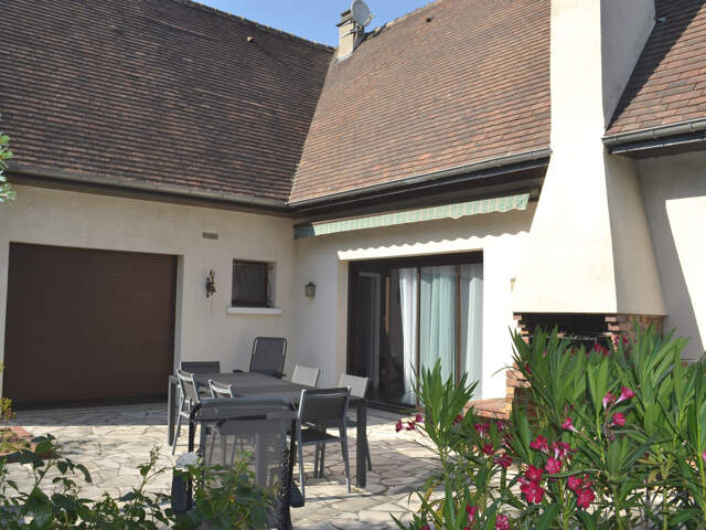 Dpt Essonne (91), à vendre ARPAJON Maison 7 pièces — photo du bien