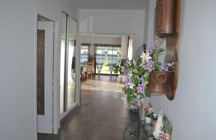 Dpt Essonne (91), à vendre ARPAJON Maison 7 pièces — photo 4