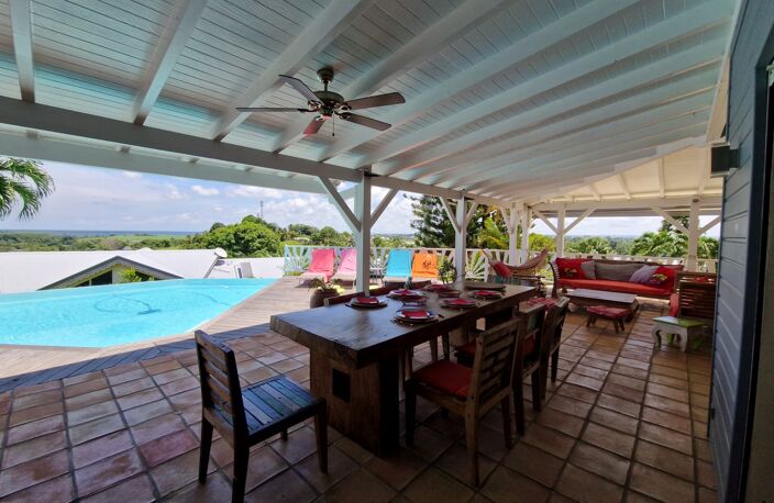 VUE MER Superbe villa de standing + T3 piscine à débordement sur 1000 m² à BAIE MAHAULT (971) — photo 5