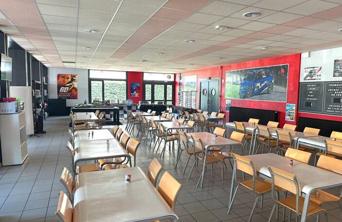A VENDRE FDC et MURS– BAR LICENCE IV – RESTAURANT 850 M2 – CHAMBÉRY - CA 729KE — photo 4