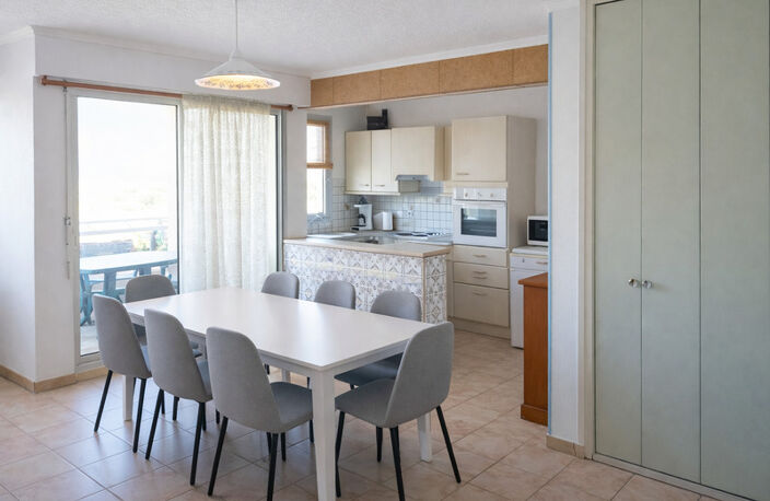 Appartement à vendre 2 pièces LES MATHES (17) — photo 2