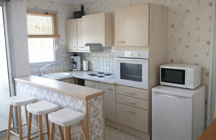 Appartement à vendre 2 pièces LES MATHES (17) — photo 3