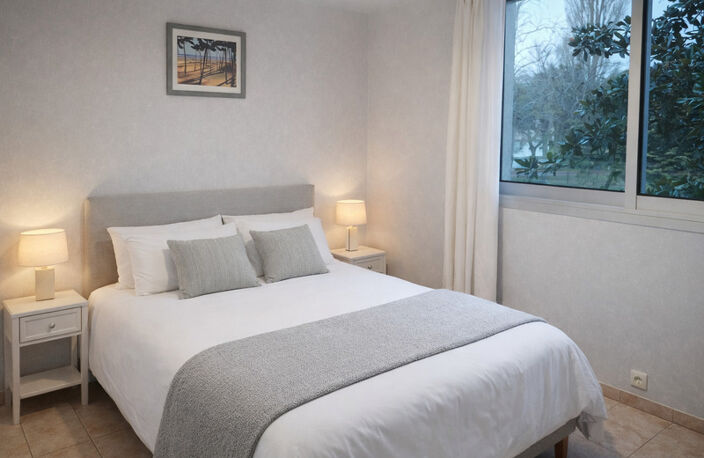 Appartement à vendre 2 pièces LES MATHES (17) — photo 4