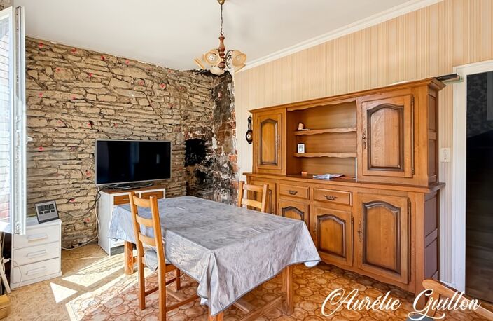 Maison en pierre à rénover avec grand terrain de 1 356 m² – Loyat — photo 3