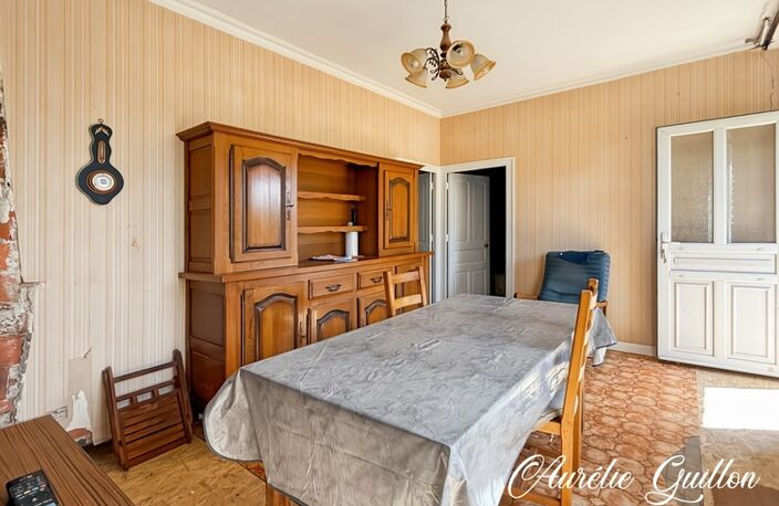 Maison en pierre à rénover avec grand terrain de 1 356 m² – Loyat — photo 4