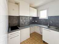 Idéal investisseur – Lumineux T1 bis de 49 m² – Bordeaux Capucins / Victoire — photo 4