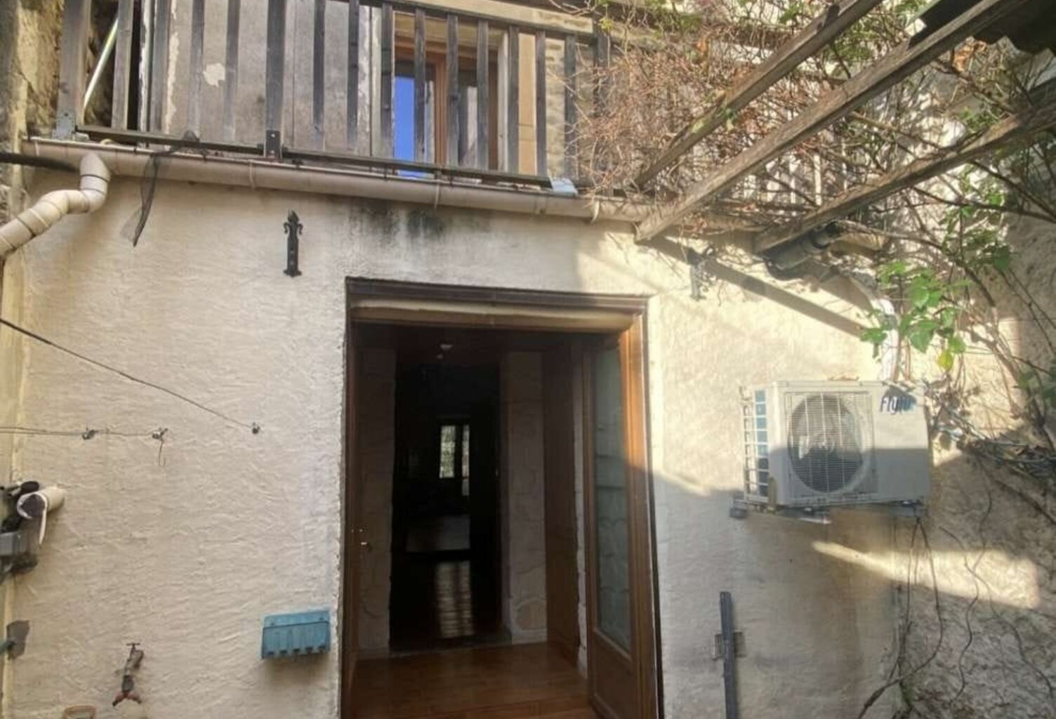Maison à vendre 6 pièces VALREAS (84) — photo 1