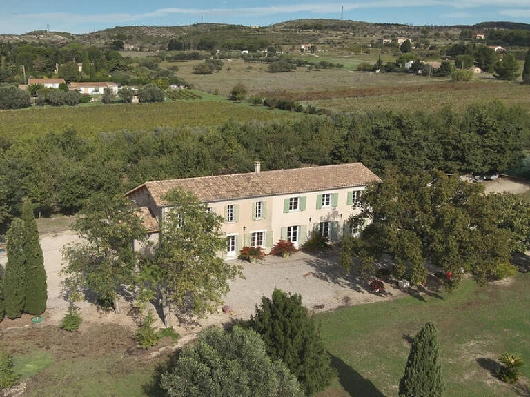 BASTIDE à vendre 10 pièces MARTIGUES (13) garage terrain 3,4 hectares proche mer — photo 1
