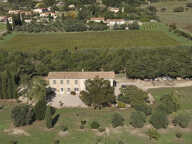 BASTIDE à vendre 10 pièces MARTIGUES (13) garage terrain 3,4 hectares proche mer — photo 4
