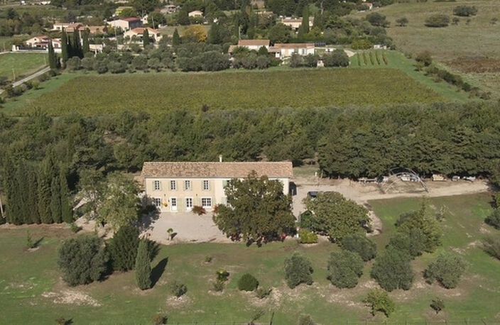 BASTIDE à vendre 10 pièces MARTIGUES (13) garage terrain 3,4 hectares proche mer — photo 4