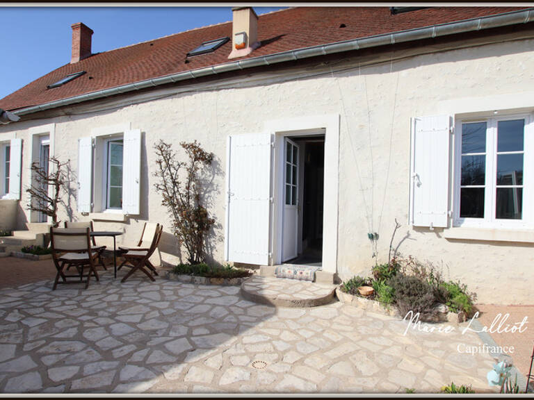Maison à vendre 8 pièces, 204m², Puiseautin, 5 chambres, Piscine, Garage, Climatisation, Panneaux Solaires, Cave — photo 1