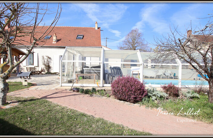 Maison à vendre 8 pièces, 204m², Puiseautin, 5 chambres, Piscine, Garage, Climatisation, Panneaux Solaires, Cave — photo 4