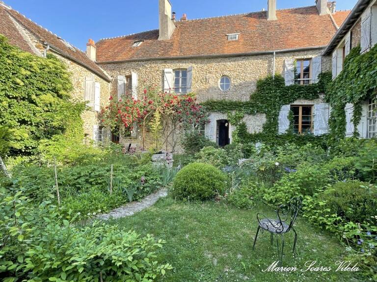 Propriété de charme avec deux habitations, au cœur de Chaumes-en-Brie — photo 1