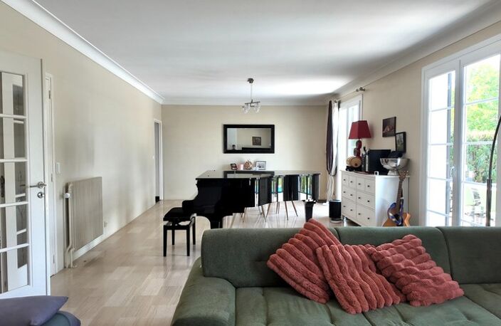 Maison familiale avec piscine — photo 5