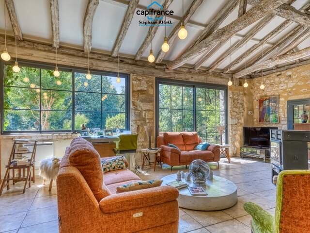 Propriete à vendre à Beaumontois en Périgord, Maison et gîte de 340m2 habitables sur 1,7ha avec piscine — photo du bien
