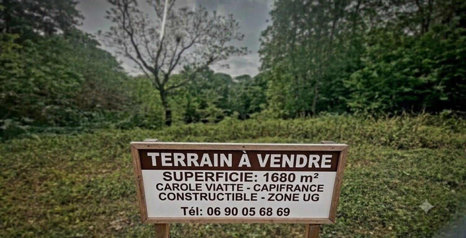 Terrain constructible à vendre 1680M2 SAINTE ANNE (971) — photo 1