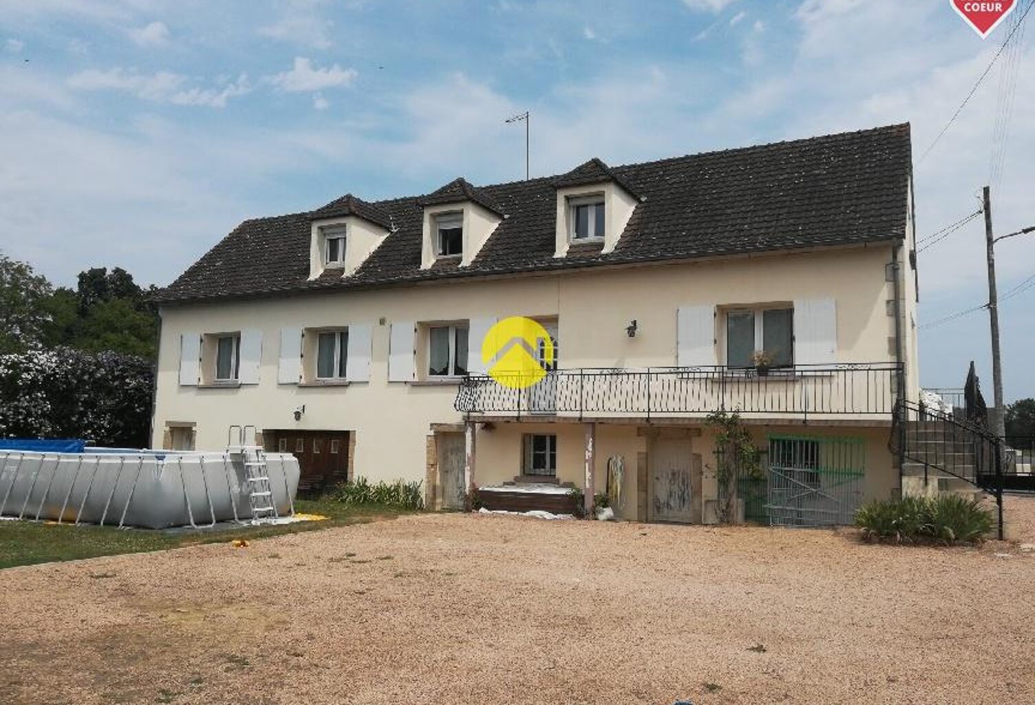 MAISON FAMILIALE — photo 1