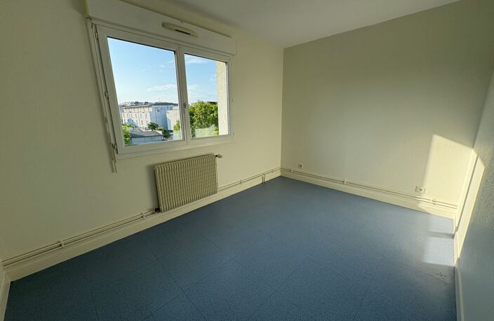 St Pierre des Corps - appartement T3 — photo 5
