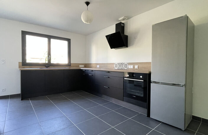 Maison individuelle + garage et jardin — photo 3