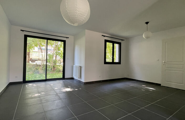 Maison individuelle + garage et jardin — photo 4