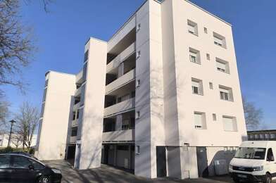 Appartement 5 pièces 576 €